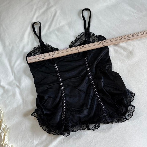 nan flower size medium sleek black corset-style tank - Picture 3 of 4